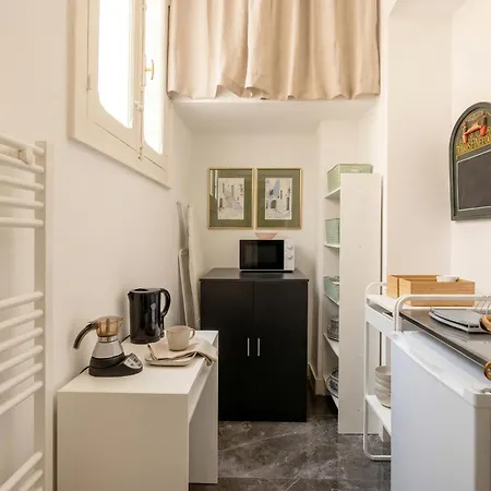 Dimora Calefati - Eleganza E Storia Aparthotel