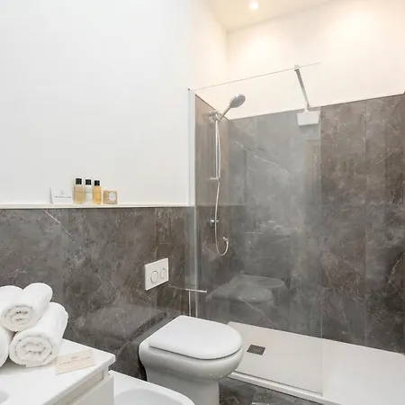 Dimora Calefati - Eleganza E Storia Aparthotel 3*