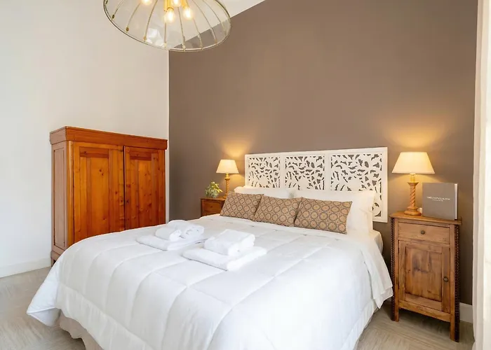 Апарт-отель Dimora Calefati - Eleganza E Storia 3*